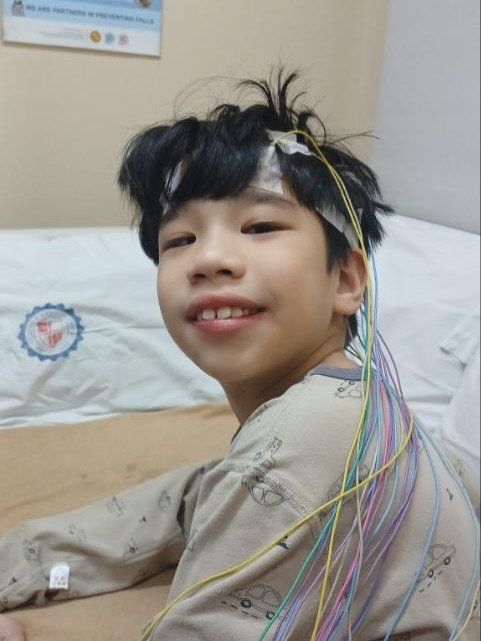 Doing another routine 12-hour EEG 💕 Swipe to see his first one in 2018 🥹 We’ve come a long way, my burrito ❤️