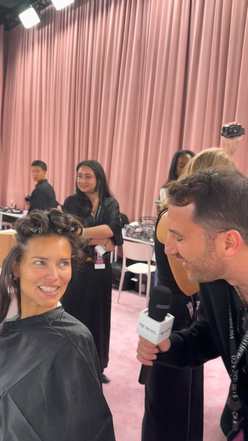 Adriana Lima just shared with us a SECRET🤫