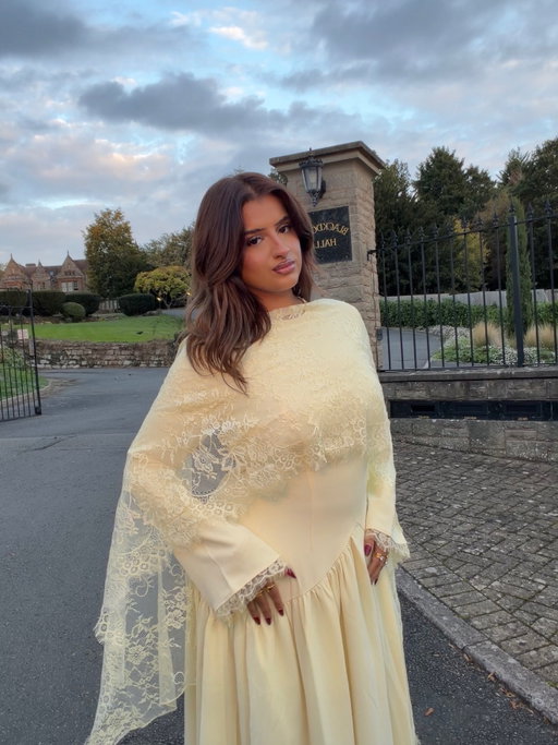 me and my little Belle 💛 wearing @soflili.official