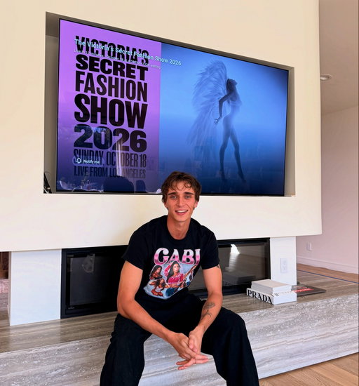 We locked in for the runway… count down to watching Gabi own the runway once again!! 
(P.S Katseye better perform Gabriela while Gabi’s walking)