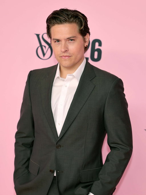 Barbara Palvin’s biggest fan and husband Dylan Sprouse has arrived at the #VSFashionShow 🥹