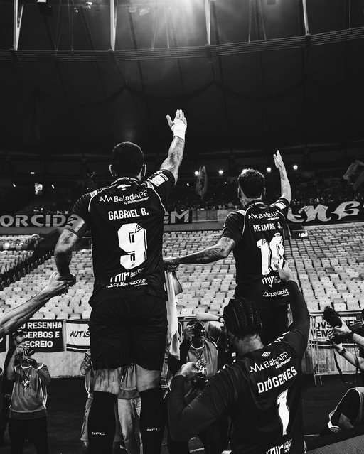 Se for um sonho eu não quero acordar 🤍🖤
Como é bom ser SANTOS FUTEBOL CLUBE