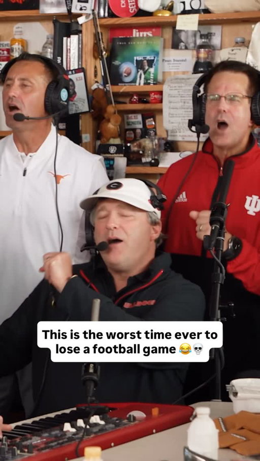 Nah, this is criminal… the Marcus Freeman cameo sent me 😂😂

This season has been brutal for quarterbacks and coaches man. 

via: theburnerfromhe11 on TT

#collegefootball #cfb #cfb26 #cfb25