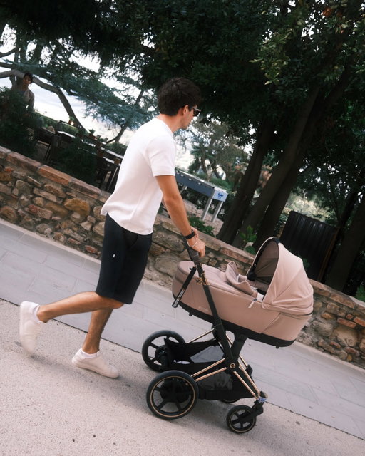 beautiful birthday in tuscany and the first practice with the stroller went well 🤍