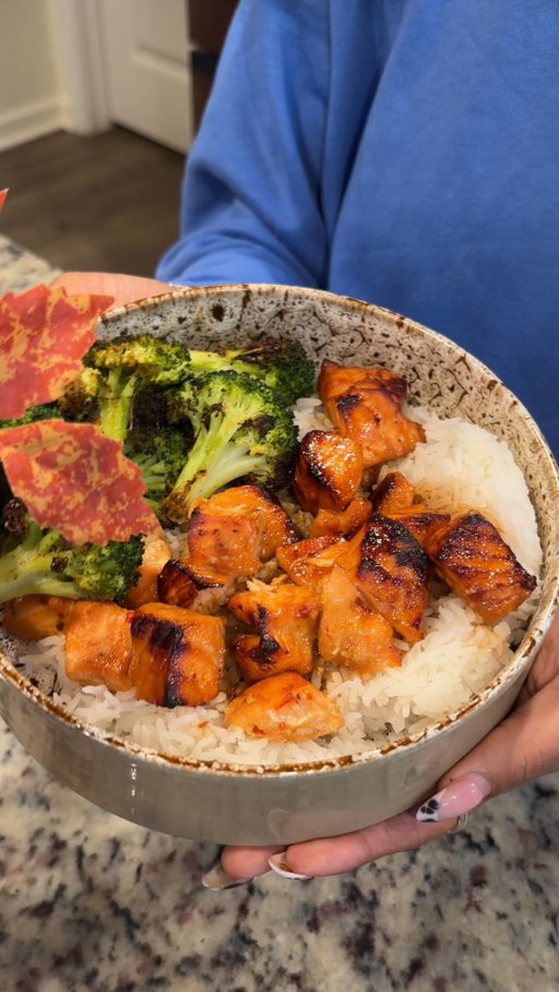 I spend most of my days in the kitchen cause these boys eat NONSTOP 😭 .. time to teach them some life skills (Brenton’s already a pretty good cook) I REFUSES TO BE THAT KIND OF BOY MOM !!! #dinner #dinnerideas #cooking #cookwithme #theosburnfamily