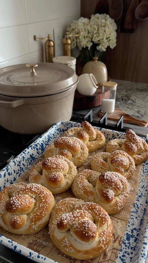 and of course brush with fresh butter at the very end! these are a new staple in our house! 

the full recipe is also posted to my substack🤎 or comment RECIPE to get it in your dm’s!!

#baking #homemade #bread #pretzel #gamedayfood