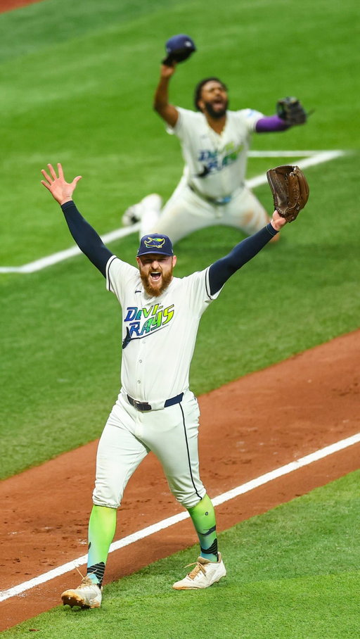 YOUR TAMPA BAY RAYS ARE AMERICAN LEAGUE CHAMPIONS

#ForTampaBay  | #Postseason