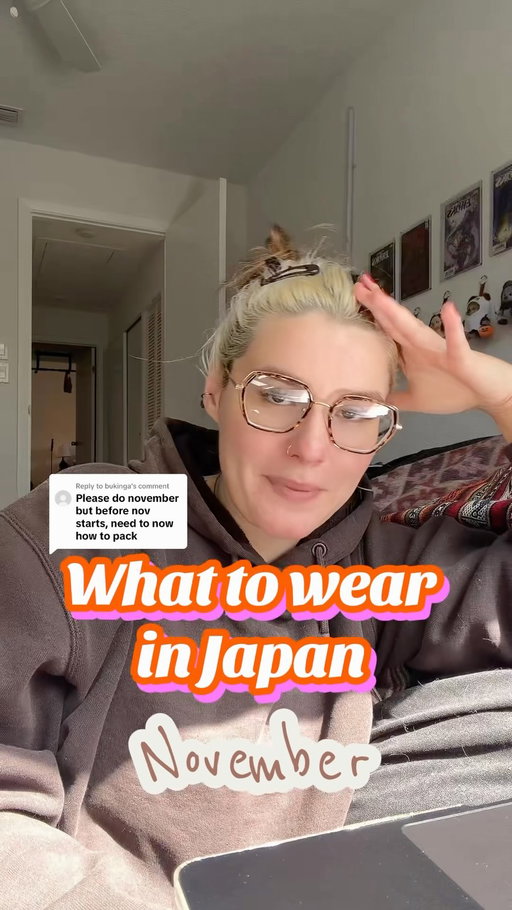 what to wear in Japan in November. PACK LAYERS LAYERS LAYERSSS but primarily just because it’s cutesy #japanstyle #japanoutfit #japantrip #japanfashion #japantraveltips