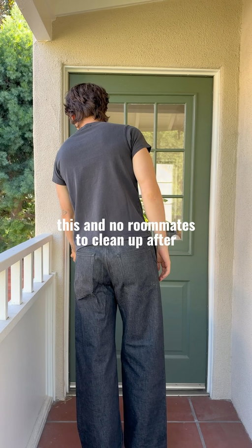 no one else to look after 🧘🏼‍♂️

togo / floor lamp / sidetable: @vibehaus.living 
code: Brock10 for 10% off

pants: @peoplesfortune 
shirt: @mutimer.co 
shoes: @stevemaddensa 

#fashion #lifestyle #california #interiordesign