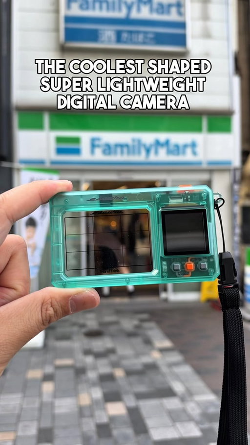 Check out this amazing #digitalcamera by @escura_japan a must have for retro style #camera during your travel! the New #Escura InstantSnap.Novo #japan #japanfinds