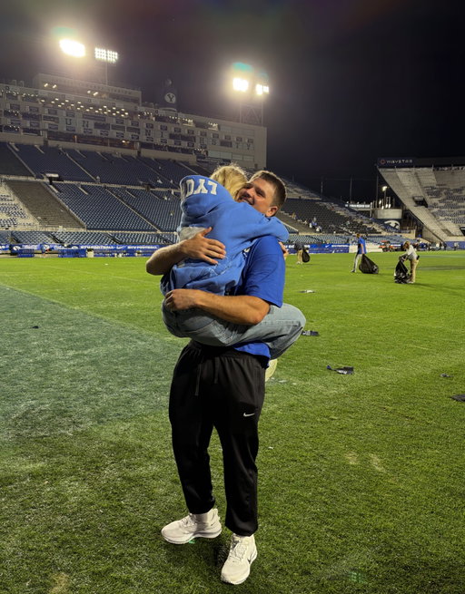 2 years with you, I’m the luckiest!!! I love you so much @walkerlyons 🥹❤️