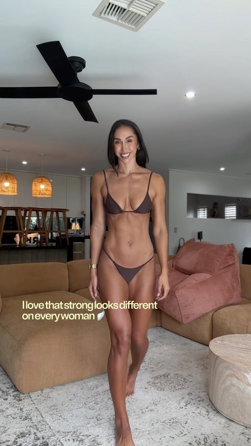 Something I’ve been loving lately, especially after seeing all the @victoriassecret Fashion Show content, is how much more we’re seeing women embrace muscle and strength. 🥹

And when they’re asked how they train or prepare for these moments, I love hearing strength training being part of the conversation.

As someone who’s spent years lifting weights, it makes me so happy seeing more women encouraged to discover their own strength.

I’m also very aware that we all have different bodies, genetics, circumstances and seasons of life. I’m 6’2” (186cm!), so naturally, what strength looks like on my frame is going to look different on someone else’s. And that’s never been the point.

I just hope this shift encourages more women to explore what their own bodies are capable of, in whatever way works for them.

Not to look like anybody else, but to feel proud of themselves. 🪽 #victoriasecret2026 @arkswimwear