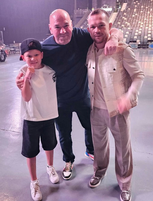 UFC 333 ⚡️ Before the press conference . Перед пресс-конференцией 💪🏻🙏🏻 Благодарю всех за поддержку 🫂🥷 Thank you all for your support 🤝⚡️
