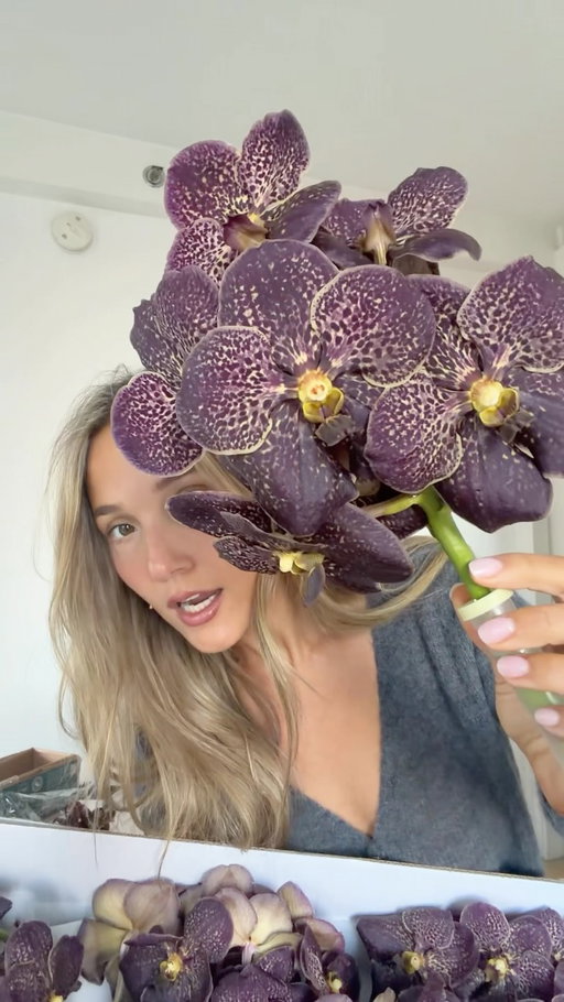 flowers are a luxury 💅