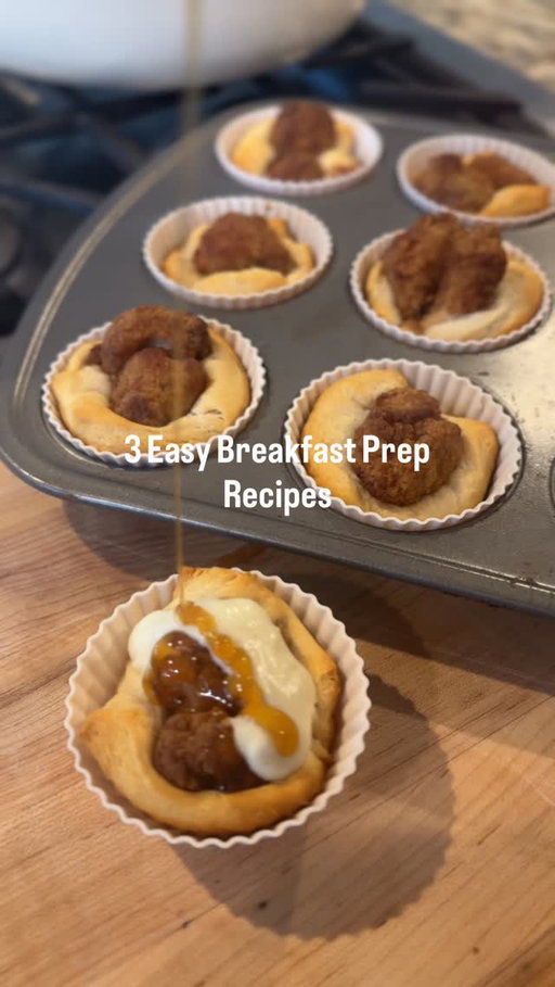 Three easy breakfast prep recipes with protein approved for the whole family! 🤌🏼

Mini chicken + waffles
•air fry @justbareofficial chicken bites with hot honey at 350 for 8-10 minutes. While those cook Split your biscuits into half and spread them across your muffin liners evenly. Top with chicken bites and cook on 375 for about 15 minutes *watch this it can vary. Top with homemade gravy and enjoy! 

Mini Greek yogurt Parfait 
•mix granola and honey and layer it evenly on the bottom of your liner. Add vanilla Greek yogurt (or your fave flavor) and top with chopped fruits and freeze! 

Maple sausage muffins 
•Cook 1lb of breakfast sausage. Mix 2 cups Protein pancake mix (I use @kodiakcakes ), 2 eggs, 2 cups of milk, and 1/2-2/3 cup maple syrup. Add cooked sausage and 1 cup cheddar cheese to the bowl and using an ice cream scoop place in each liner. Cook at 400 for 15-18 minutes and top with syrup! 

#breakfast #breakfastprep #mealprep #protein