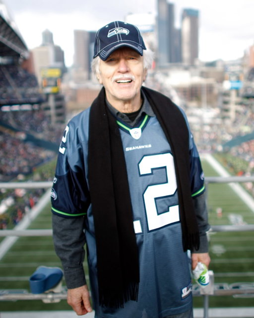 Remembering film icon and 12 Flag raiser Tom Skerritt. 

Our hearts are with his family and loved ones 💙