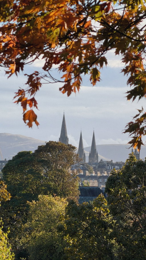 #2894 from boston to edinburgh in just 5 hours & 40 minutes on our nonstop delta flight and into a week of cobblestone streets, cozy cafés & countryside mornings 🫶 in partnership with @visitscotland #ad #visitscotland
save this little route for your first scotland trip:
• edinburgh: wander dean village & circus lane, browse stockbridge’s independent shops, grab pastries at @lannanbakery, dinner @babaedinburgh & @the_palmerston & meet highland cows at swanston farm
• glasgow: explore ashton lane & @kelvingroveartgalleryandmuseum, book dinner at @gloriosa_glasgow & brunch at @outlier.gla
• countryside: take the train to dunblane for a stay at @cromlixhotel, with garden walks, leisurely breakfasts & a sauna and cold plunge

after boston welcomed scottish fans for the world cup, it felt extra special to experience that warmth on the other side of the atlantic. thank you to @visitscotland, @delta & everyone who made my mom and me feel so welcome. so much love between our two places, and so many reasons to keep visiting. find the full itinerary tomorrow in my scotland guide coming soon & send this to your travel partner. xo kate