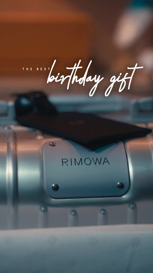 BEST bestfriend ever! I love you mesmren @sachzna 🥹🫶🏻

Still feels surreal that I got my dream luggage as a birthday gift this year. 🥹🤍 

@rimowa
