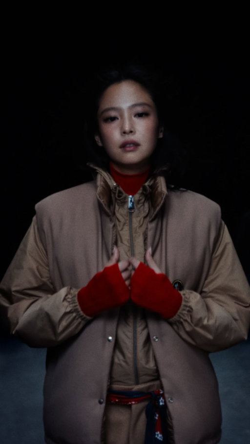 “Never stop dreaming bigger.”

Pioneering icon JENNIE is just getting started. 

Discover Moncler Re/Icons on moncler.com

#Moncler #PioneersinMoncler #MonclerReicons