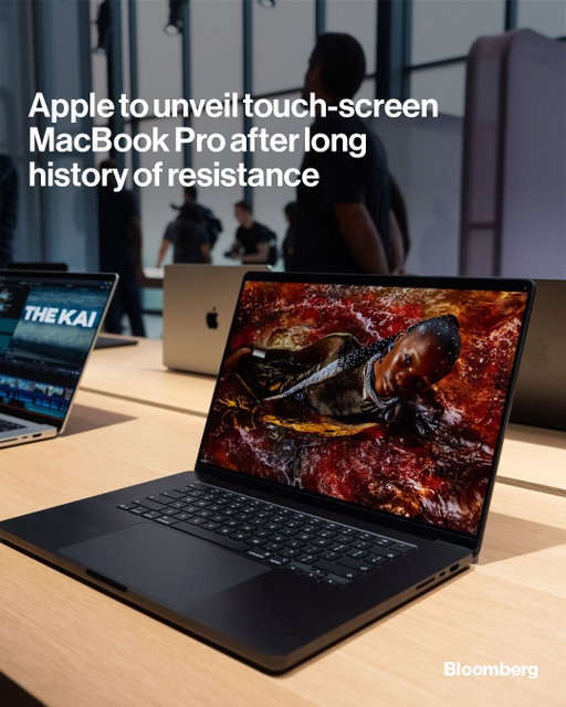 Apple executives have a long history of dismissing product categories right up until they’re ready to enter them, writes Mark Gurman. This happened with smartphones two decades ago and tablets in the following decade — and then again with three major products this year: low-end laptops, foldable phones and speakers with screens.

The touch-screen MacBook Pro marks the company’s next great reversal. Tap the link in the bio to read the latest edition of the Power On newsletter.

📷: Adam Gray/Bloomberg