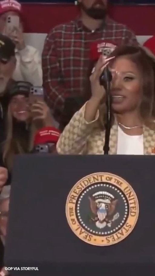 Nicki Minaj at Michigan rally: "We love Trump, we love Trump, we love Trump."