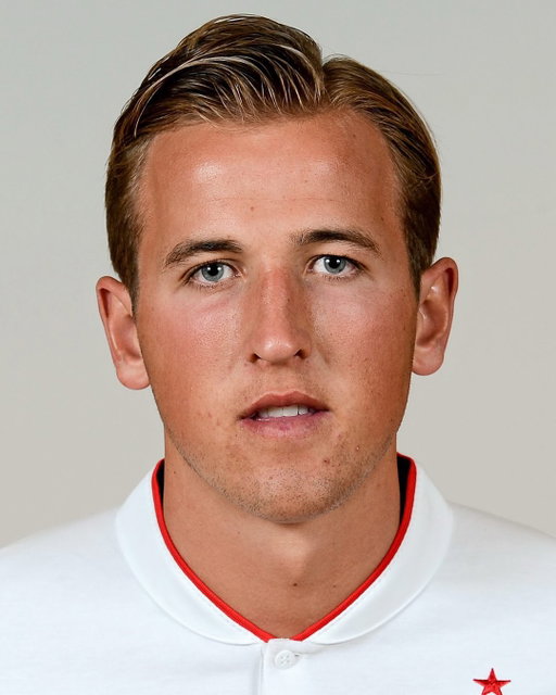 Imagine telling young Harry Kane that he was going to be a Ballon d’Or winner 🥹

#ballondor