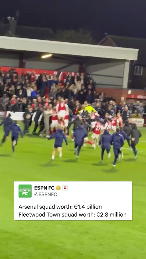 One of the biggest upsets in football history??? 🤯 🤯 🤯 
 
Arsenal just lost to Fleetwood Town – who are 18th in the 4th level of English football – in the League Cup.

(📷 : @ laythy29 on X) 

#Arsenal #FleetwoodTown #EFL