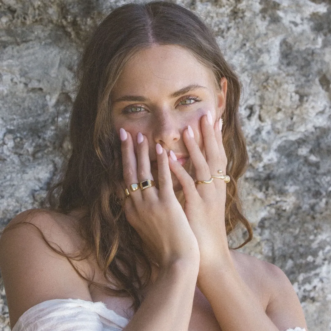 Ava shaw