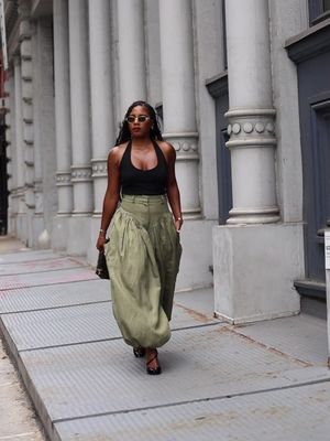 One of my favorites fits ✨ Click the link in my bio to shop the look  @ZARA top @FeNoelOfficial pants @Maison Margiela x @Christian Louboutin Sandals @Fendi bag