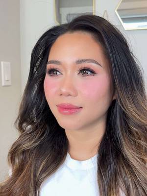 Angelina, is that you? 👀💋 When your client is not just down for the glam but also down for the content!  Love when my muse helps me come up with reel ideas too. Teamwork makes the glow work! #clientslove #makeuptransformations #trendingtransition