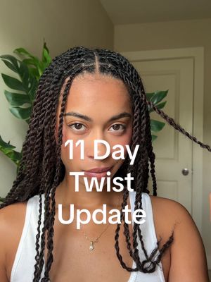 i kept my twist in longer than a week…everybody clap 😭 pushing to make it to 14 days  #minitwists #protectivestyles 