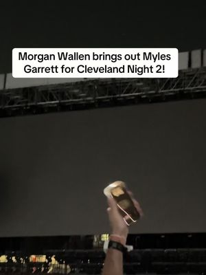 One of Cleveland’s biggest stars walks out with Morgan Wallen for night 2!  #morganwallen #clevelandbrowns #countrymusic #football #nfl 