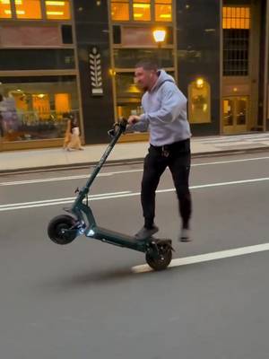 Not just fast, fully in control. Meet the GX3 ⚡🛴 #gotrax #electricscooter #scootertricks #escooter #escooter 