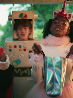 M&M’S & Halloween. It’s More Fun Together.