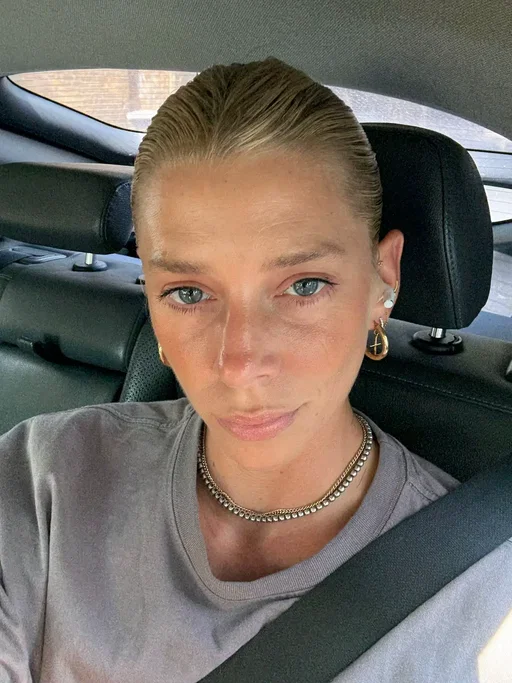 Recent bits - are we all obsessed with watching The Summer I Turned Pretty? #surf #styleinspo #beauty #skincare 