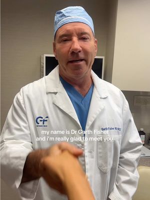 told @Dr. Garth Fisher we HAVE to do this one 🤝🏼😂 it’s tiiiimmeeee!!! 🥹🍒 #fyp #foryou #surgery #garthfisher #kyliejenner 