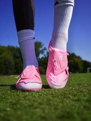 The Brand new David Beckham Predator Elite FT🌸. Rate from 1-10 #adidasfootball #adidas #Soccer #football #kevinfooty