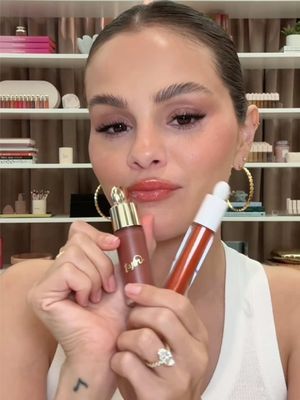 It's no secret @Selena Gomez has BEEN a fan of @TajinUSA Official Account—let her be the first to show you what we’ve been working on for the past year! Meet the NEW, limited-edition Rare Beauty x Tajín Cheek & Lip Set 🫢 Available online @sephora, @Sephora México and rarebeauty.com ❤️‍🔥  #Rarebeauty #tajin #rarebeautyxtajín #newrarebeauty #lipgloss  
