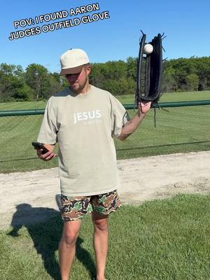 We all know someone who needs this glove 😂