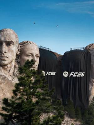 Mount Rushmore av svenska fotbollsspelare är nu komplett i @EA SPORTS FC 26. Zlatan Ibrahimović och Caroline Seger tar sina platser bredvid Henrik Larsson och Lotta Schelin. Förboka Ultimate Edition senast den 26e augusti och få ett ikonspelarkort i EA SPORTS FC 26.