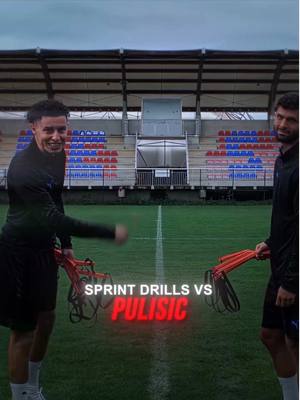 He’s too fast⚡️ #football #Soccer #acmilan #pulisic #puma 