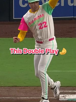 The execution 🤌 #MLB #doubleplay #defense #baseball #epic 