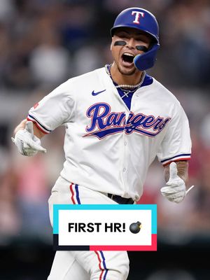 First Big League bomb for Freeman! 💣