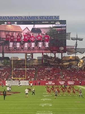 #tampabaybuccaneers #football #cheer #dance 