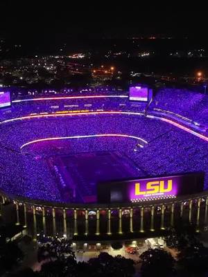 Here come the Tigers! #lsufootball #sec #geauxtigers #CollegeFootball 