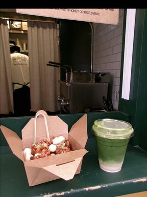 my dream solo date in nyc 🩷 #koreanfriedchicken #collegestudent #matcha #solodate #nyc 
