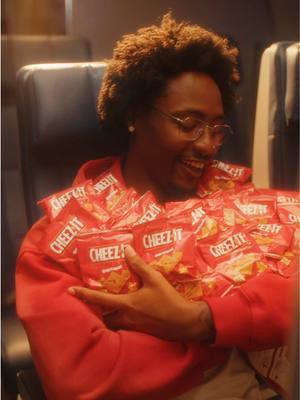 consider us and @Cheez-It closed off this summer—a move Kordell has been waiting for enjoy our newest snack on your next flight 🧡 #deltaairlines #cheezit 
