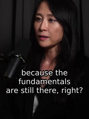 Will China's economy collapse? - clip from Lex Fridman Podcast #477 with Keyu Jin. Guest bio: Keyu Jin is an economist specializing in China's economy, international macroeconomics, global trade imbalances, and financial policy. She is the author of The New China Playbook: Beyond Socialism and Capitalism.