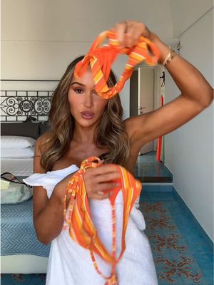 Guys I’m in TikTok jail…anyway I guess get ready with me for Arienzo Beach Club 🙃