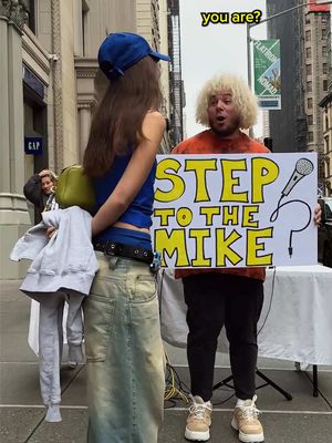 Overdue texts hit different 📲⏰ @INJI #steptothemike #streetperformer #publicperformance #freestyle